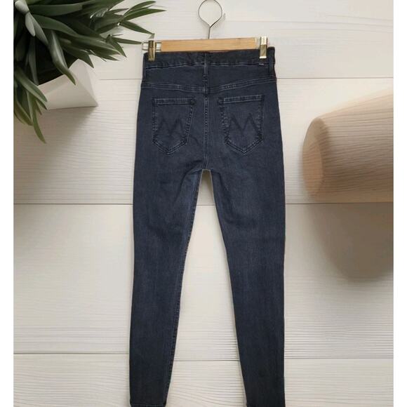 Mother Denim High Waisted Looker Jeans IN Dancing In The Dark Wash Size 24×29 - Picture 4 of 10
